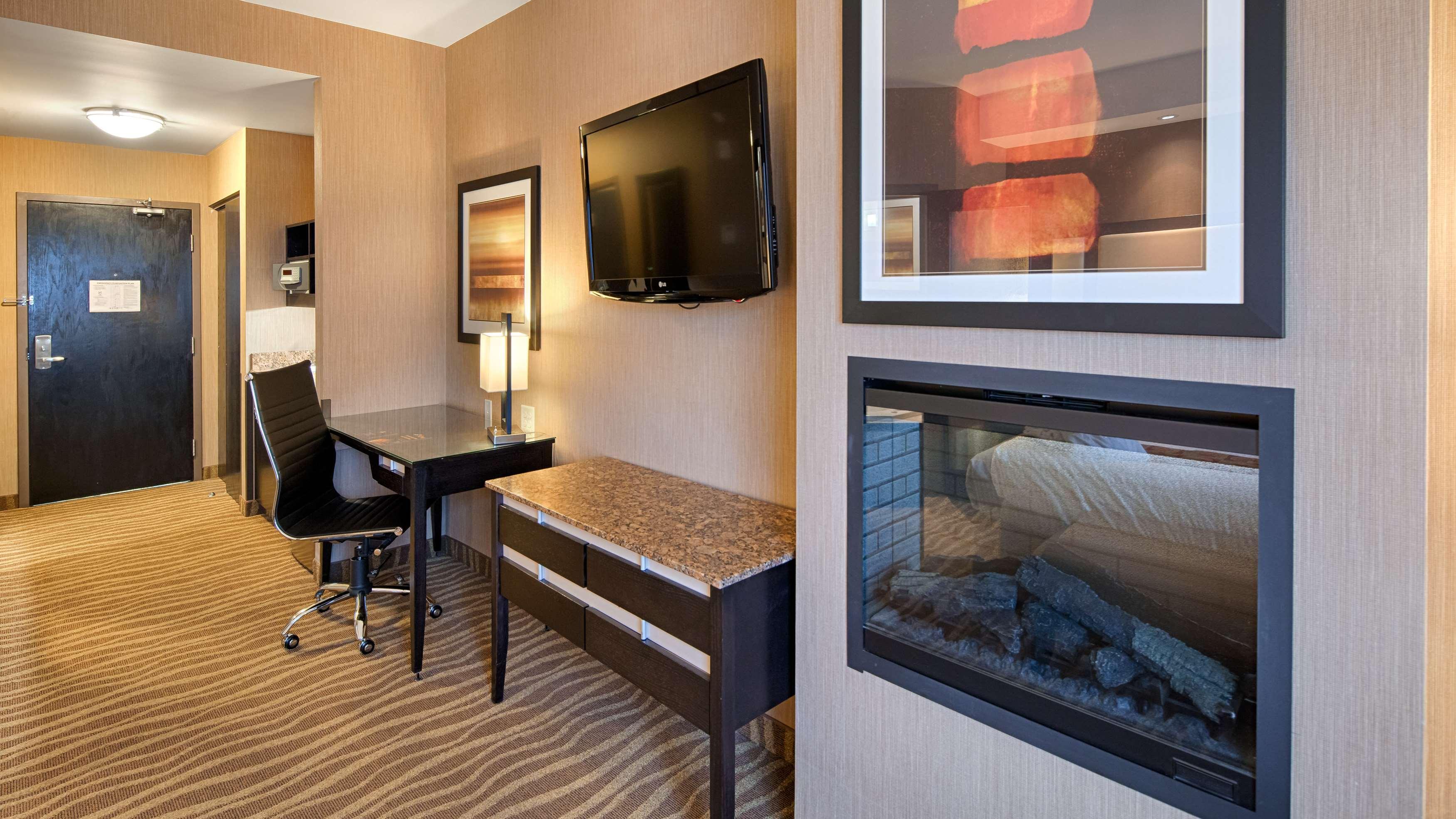 Best Western Premier Freeport Inn Calgary Airport Zewnętrze zdjęcie