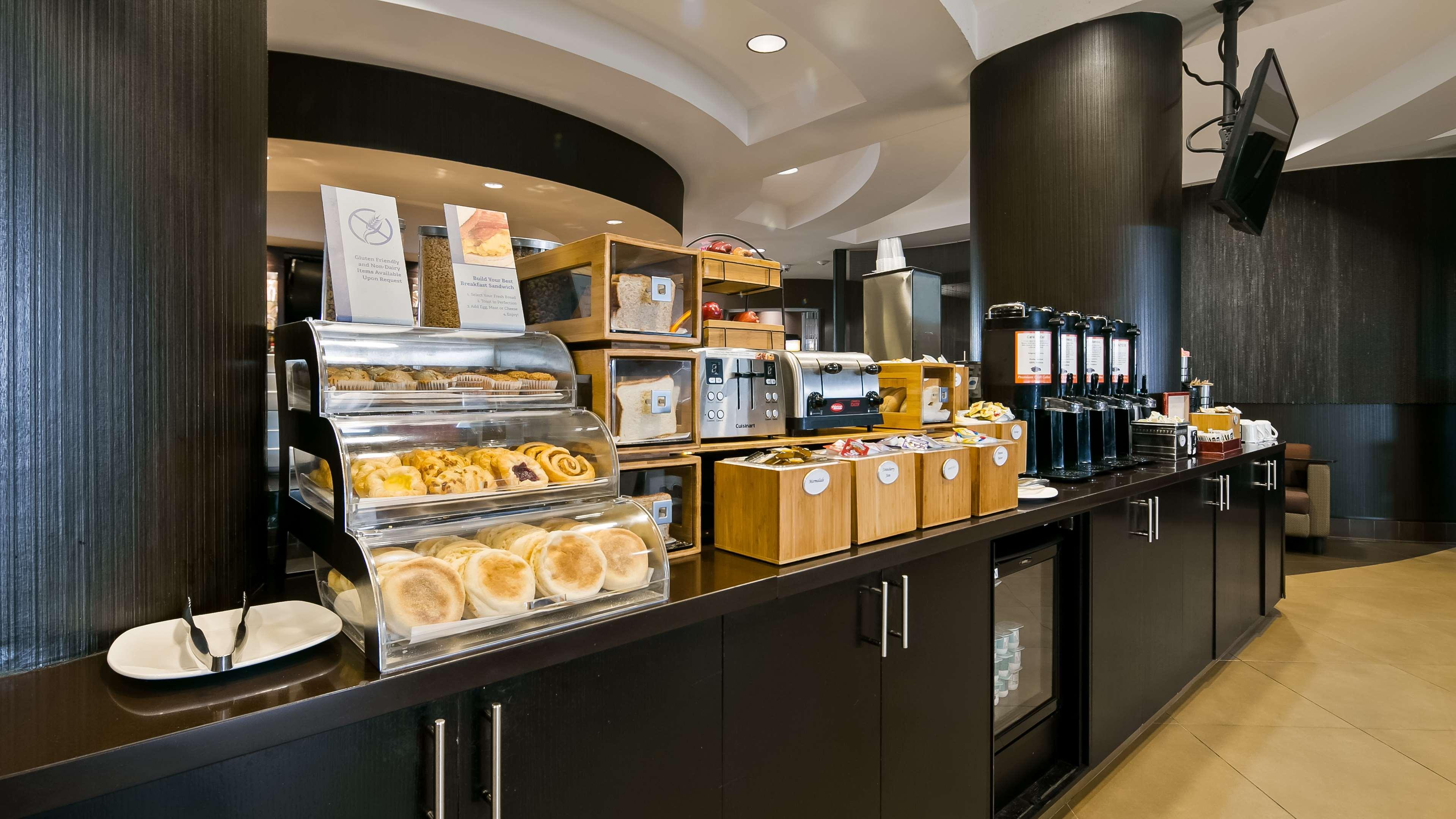 Best Western Premier Freeport Inn Calgary Airport Zewnętrze zdjęcie