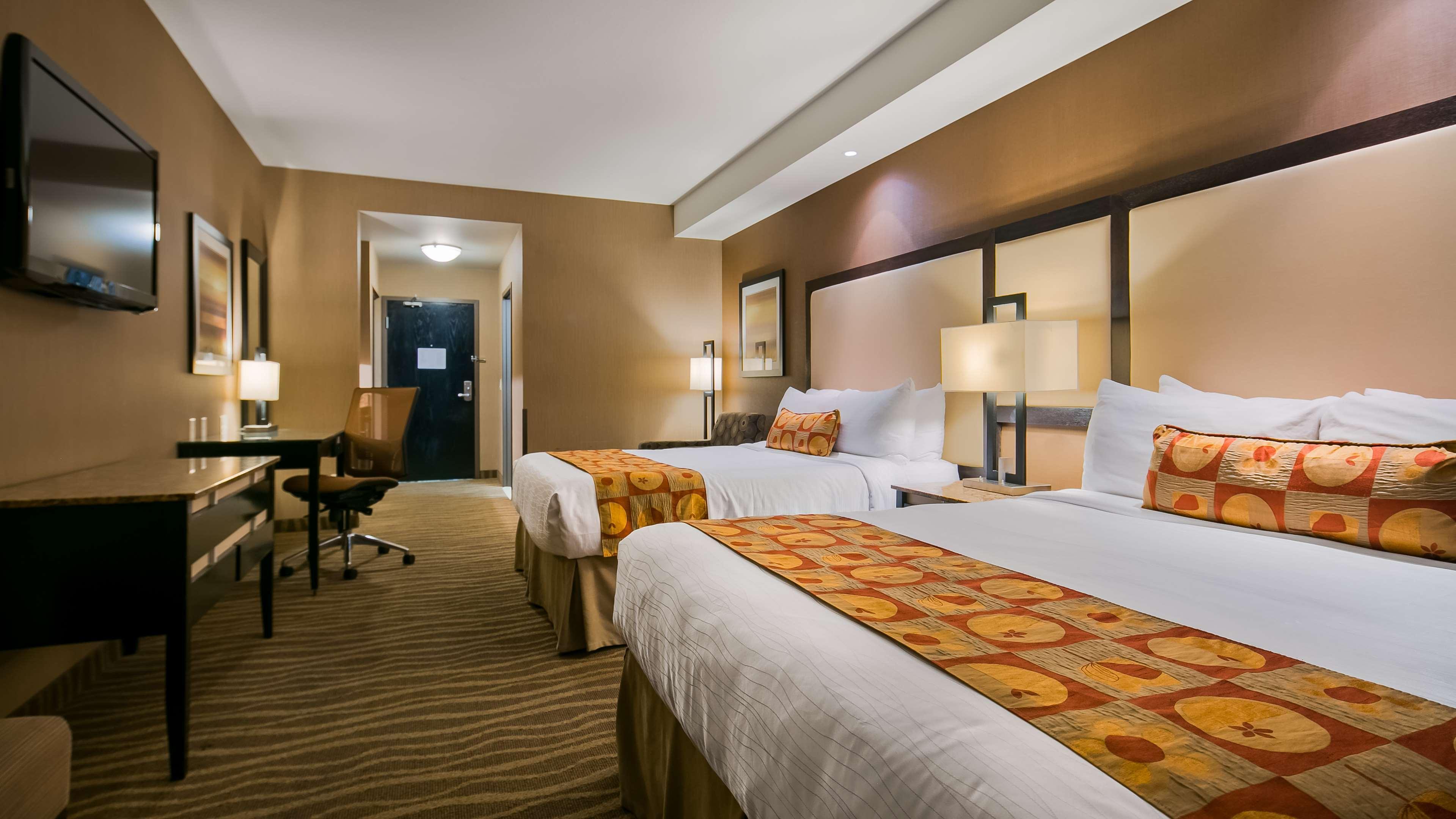 Best Western Premier Freeport Inn Calgary Airport Zewnętrze zdjęcie