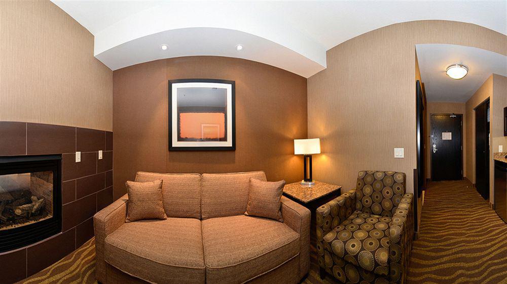 Best Western Premier Freeport Inn Calgary Airport Zewnętrze zdjęcie